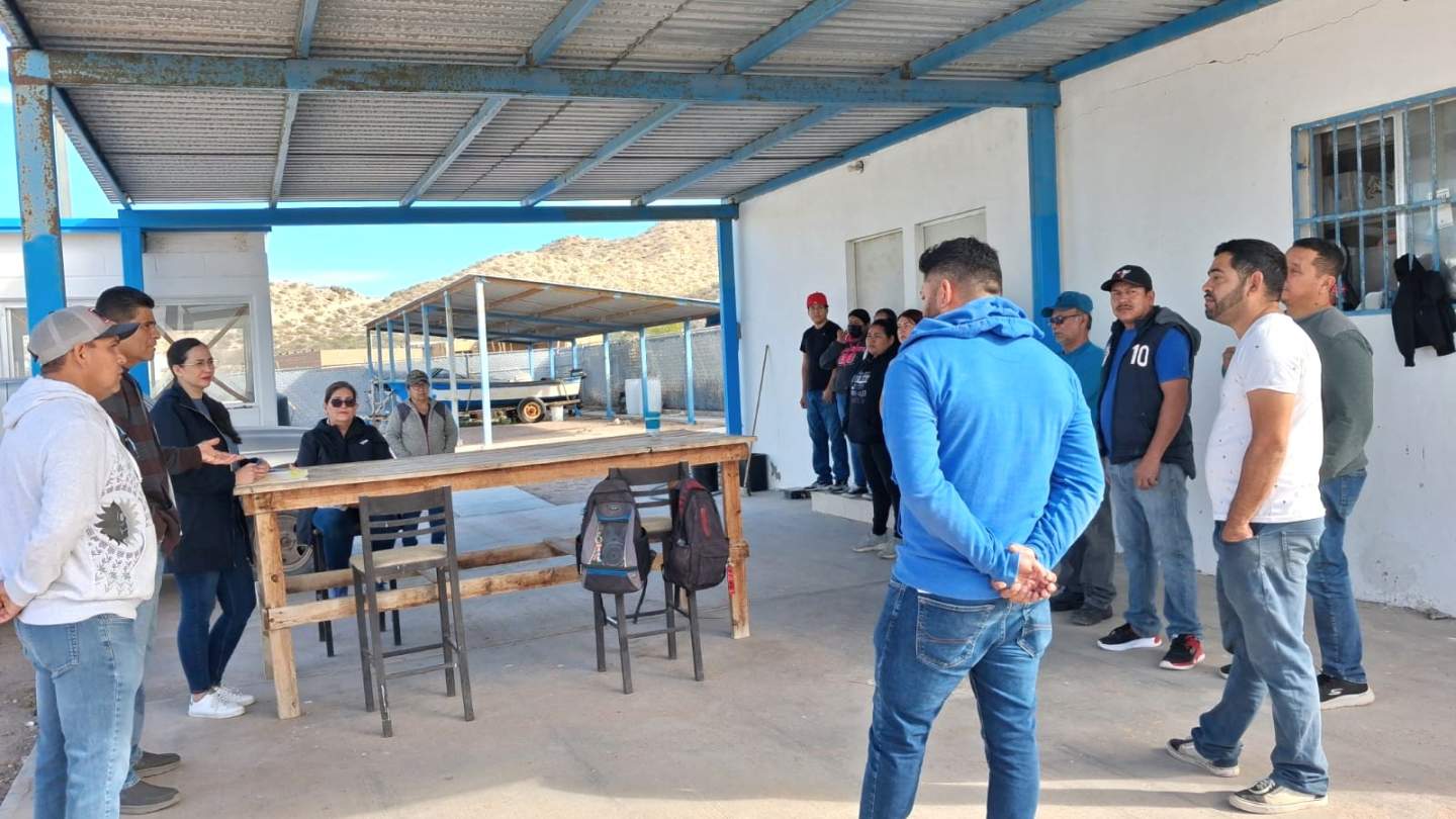 Supervisa Directora General del Instituto de Acuacultura operaciones del CREMES en Bahía de Kino